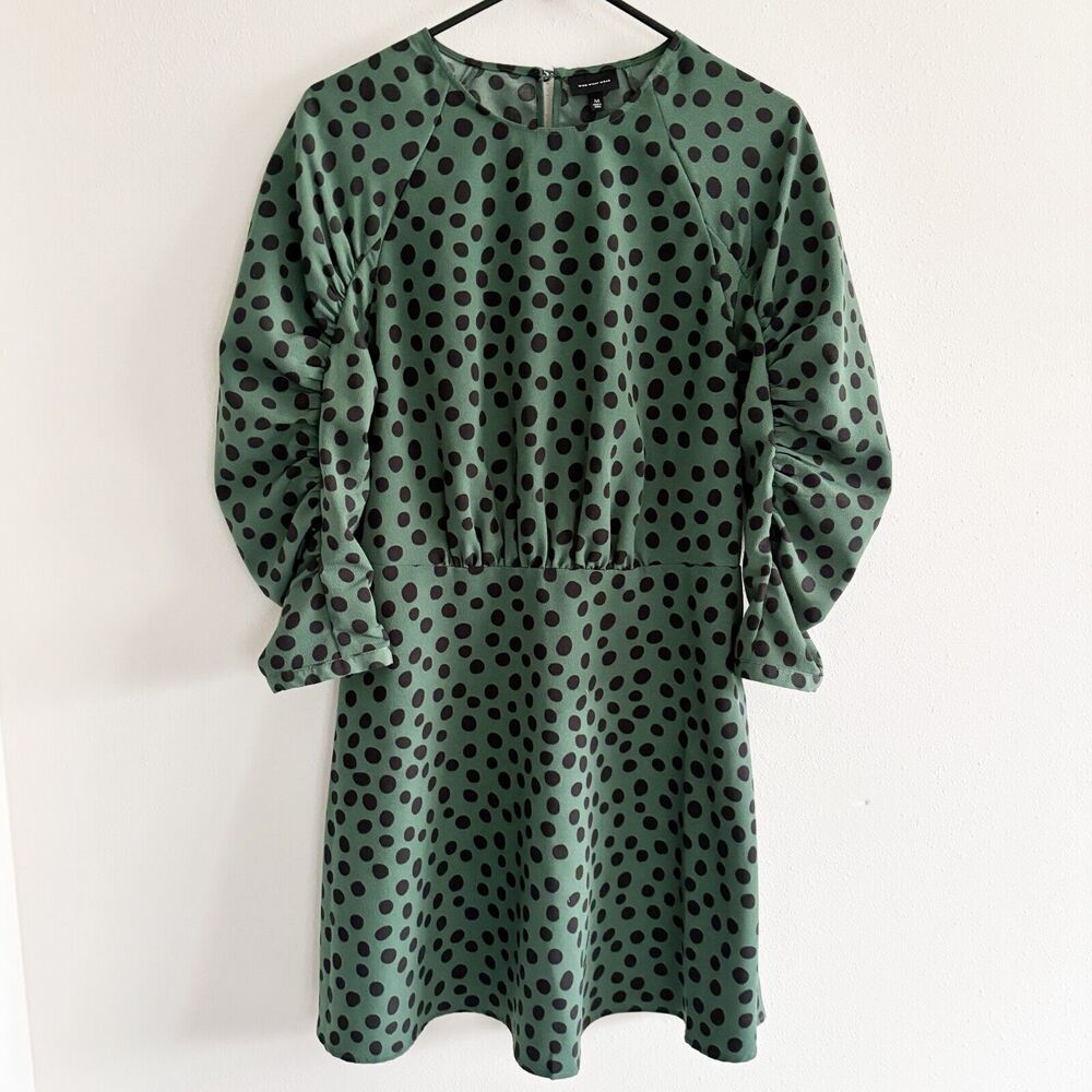 Who What Wear M Green and Black Polkadot 3/4 Ruched Sleeves Fitted Waist Dress